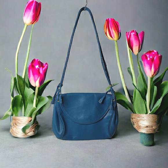 Vintage Italy Tassels Leather Boho Medium Small Festival 80's 90's Shoulder Bag - Picture 2 of 12